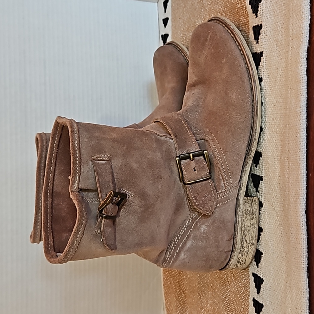 Lavorate A Mano Suede Moto Boot